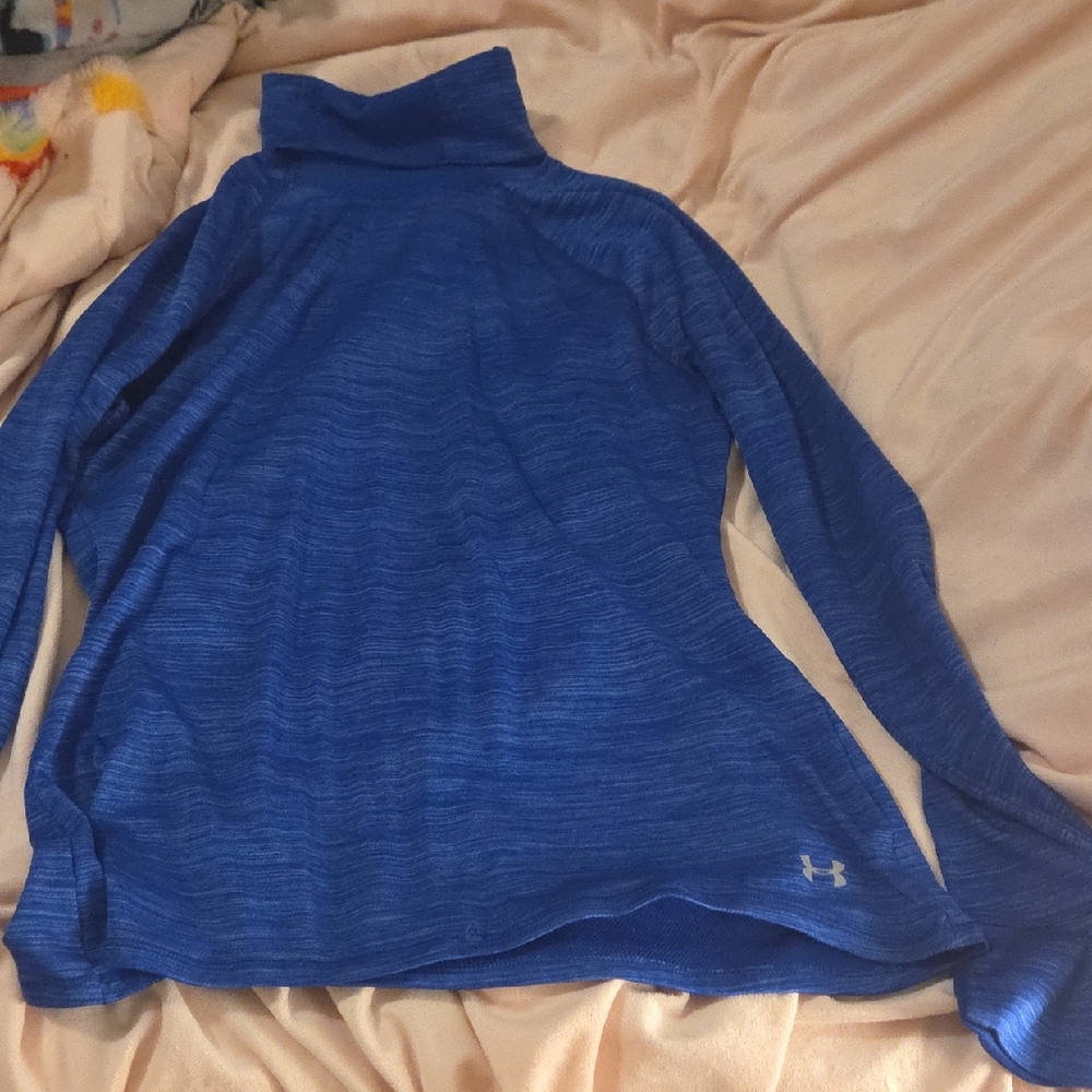 Under Armour Women's Blue Long Sleeve Tee